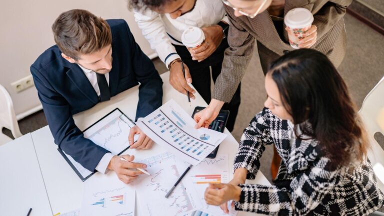 cheap print marketing, high-quality print branding, effective print advertising, professional print design, local print marketing strategies, print marketing tips, print advertising ROI, premium print materials, printable marketing collateral, print campaign success